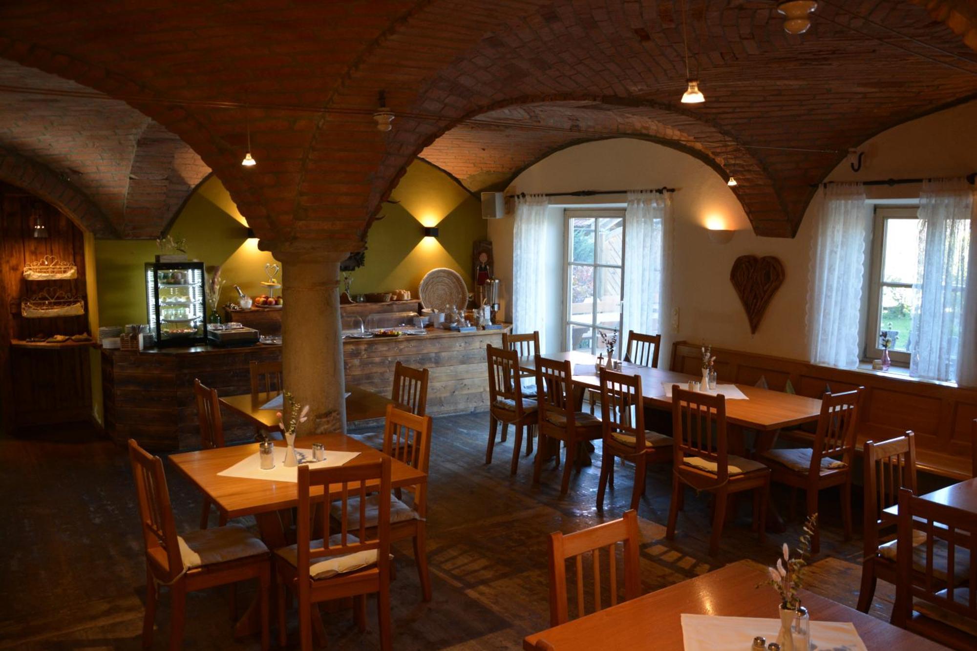 Hotel Garni Kern Halfing ภายนอก รูปภาพ