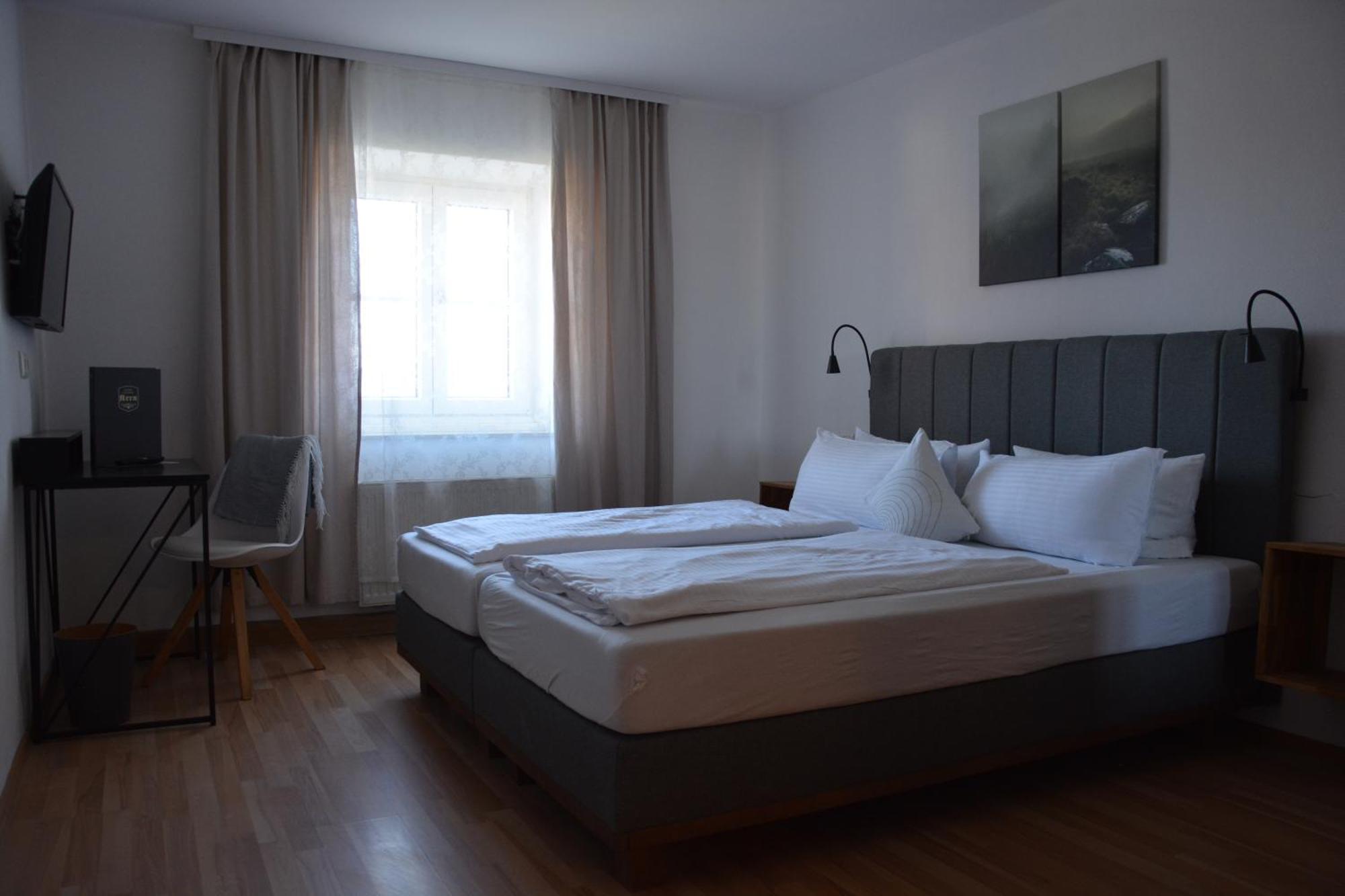 Hotel Garni Kern Halfing ภายนอก รูปภาพ